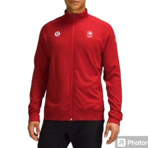 NWOT Lululemon Team Canadá Engineered Warmth Jacket Size XXL|TTG